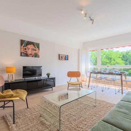 Spacious 3 Bedroom Apartment & Private Parking! Lambersart Esterno foto