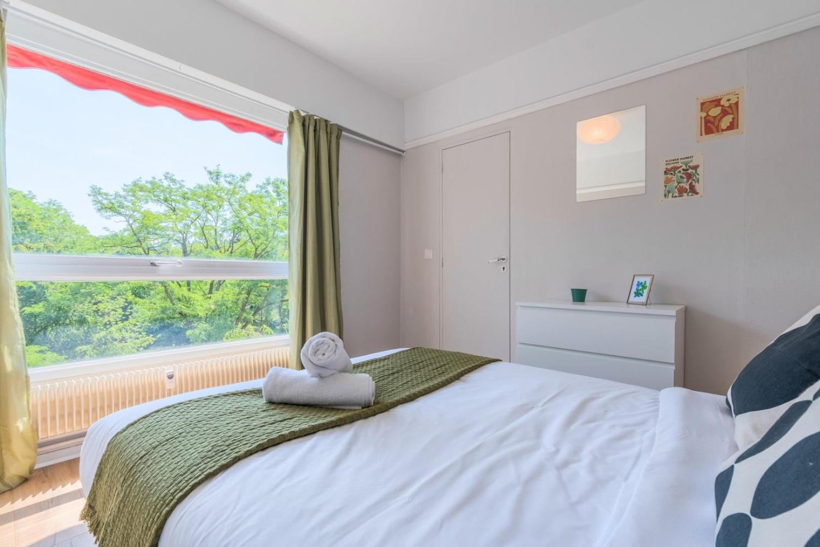 Spacious 3 Bedroom Apartment & Private Parking! Lambersart Esterno foto
