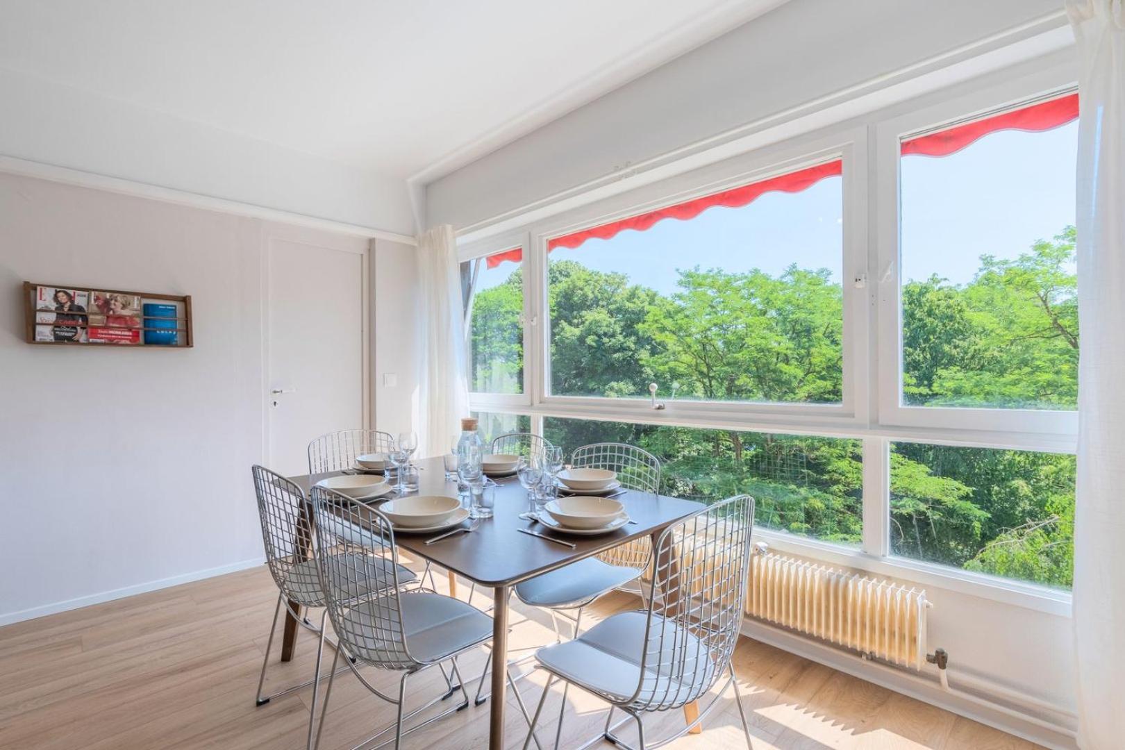 Spacious 3 Bedroom Apartment & Private Parking! Lambersart Esterno foto